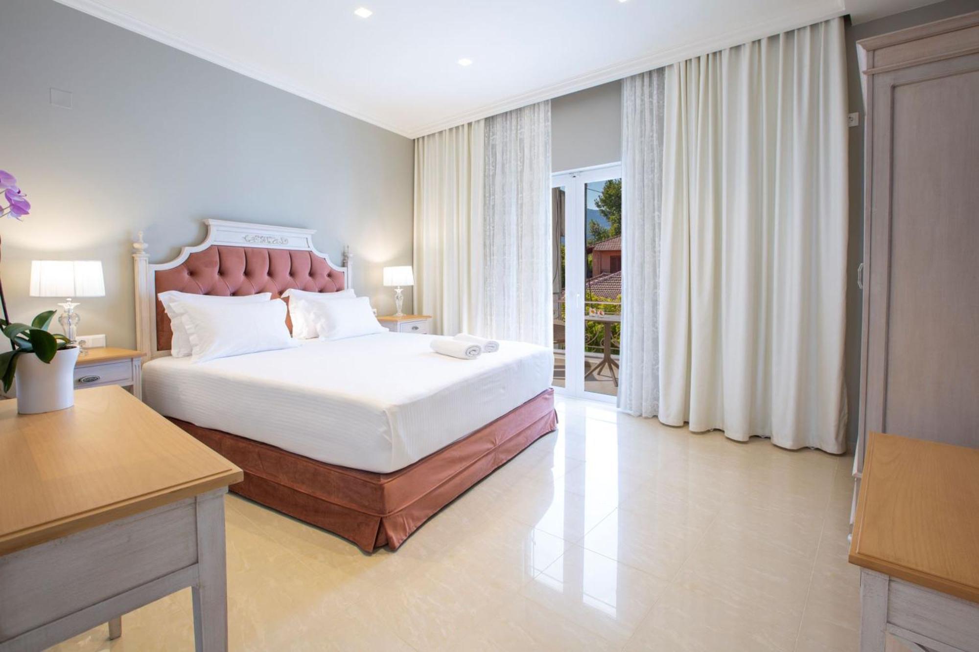 Vk Luxury Suites - Private Parking - Adults Only Nydri  Exterior foto