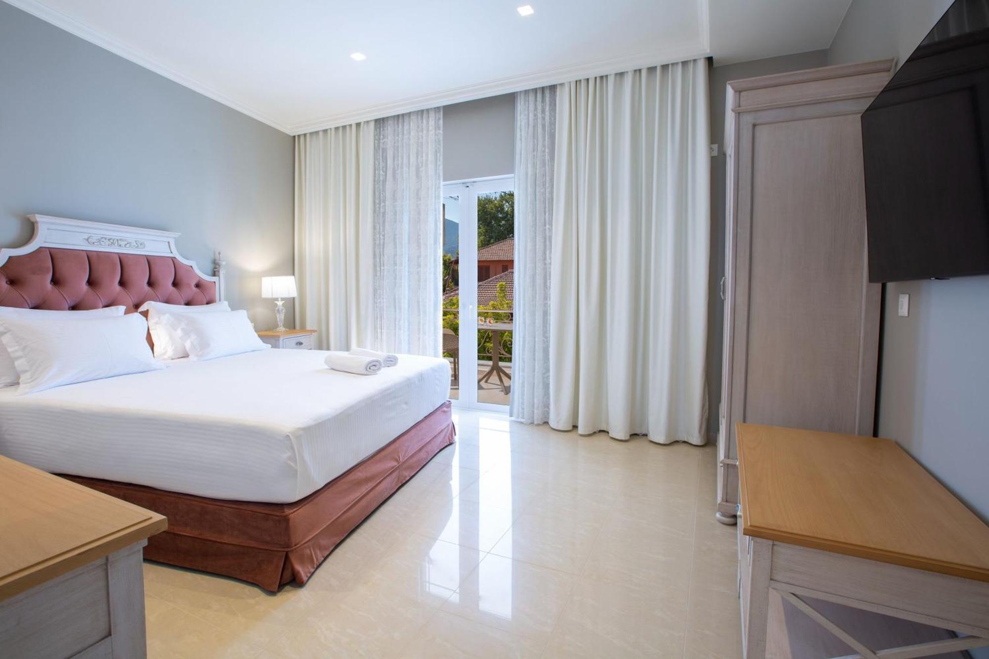 Vk Luxury Suites - Private Parking - Adults Only Nydri  Exterior foto